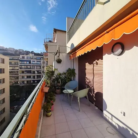 Magnifique T3, Spacieux, Lumineux Et Traversant Apartment *